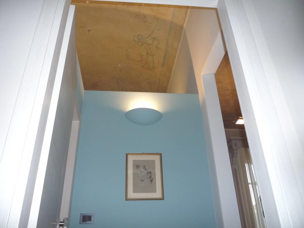 Madama Cristina Bed & Breakfast Torino Cameră foto
