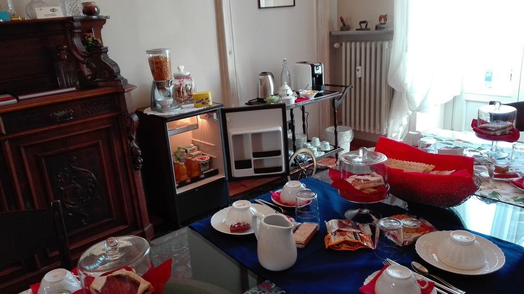 Madama Cristina Bed & Breakfast Torino Exterior foto